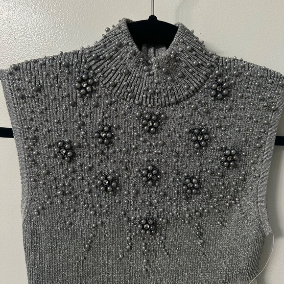 NWT Lauren Michelle Silver Metallic Mock Neck Beaded Sleeveless Tank Sz. Small - Picture 6 of 13